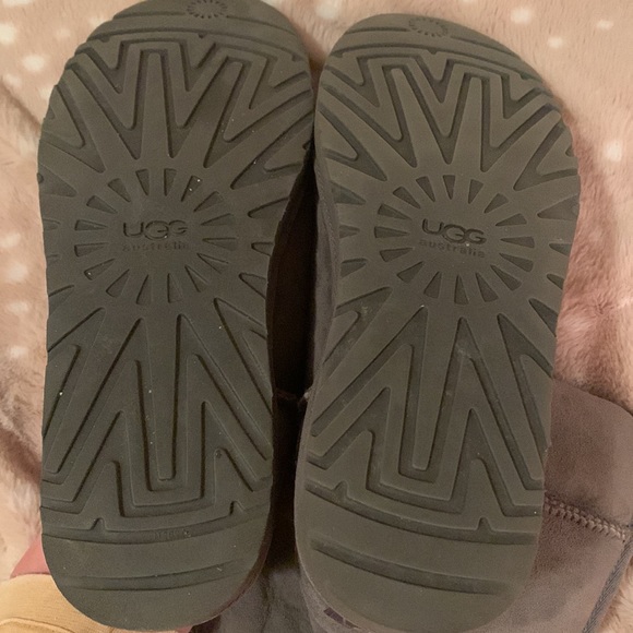 Ugg boots - Picture 6 of 7